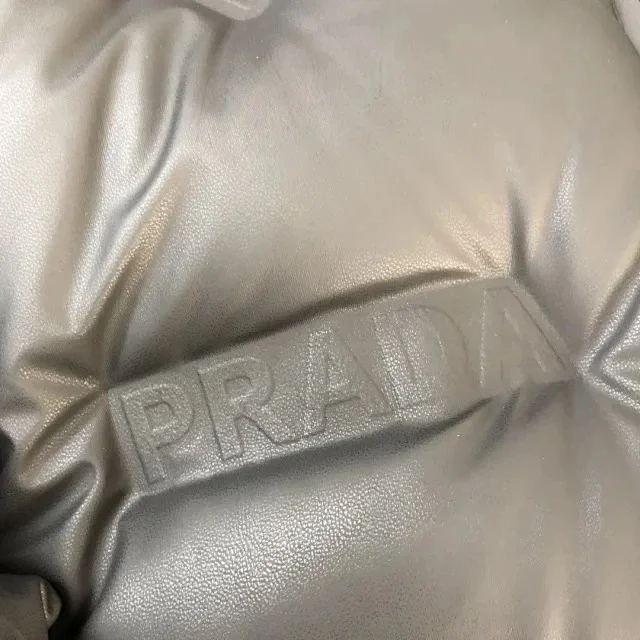 Prada Down Jackets Hooded Puffer product detail image 2