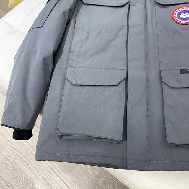 Canada Goose Down Jackets Fur-Trim Hood Four-Pocket Parka product detail image 5