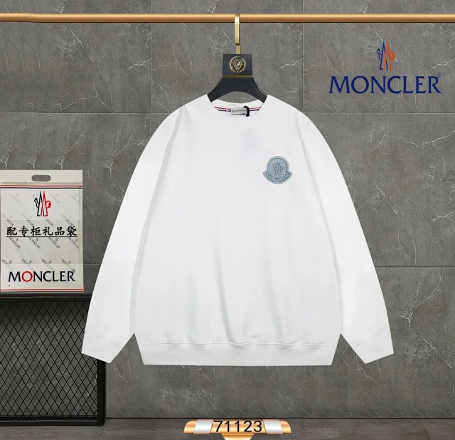 Moncler Hoodies & Sweatshirts Crewneck Sweatshirt product detail image 13