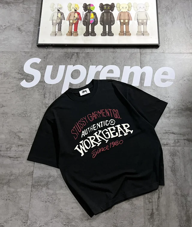 Stüssy T-Shirts Graphic logo print product detail image 10