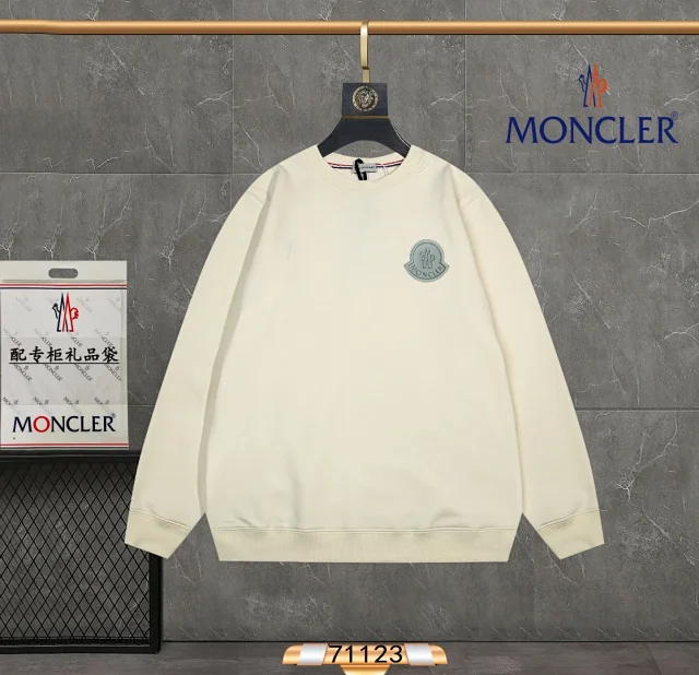 Moncler Hoodies & Sweatshirts Crewneck Sweatshirt product detail image 11