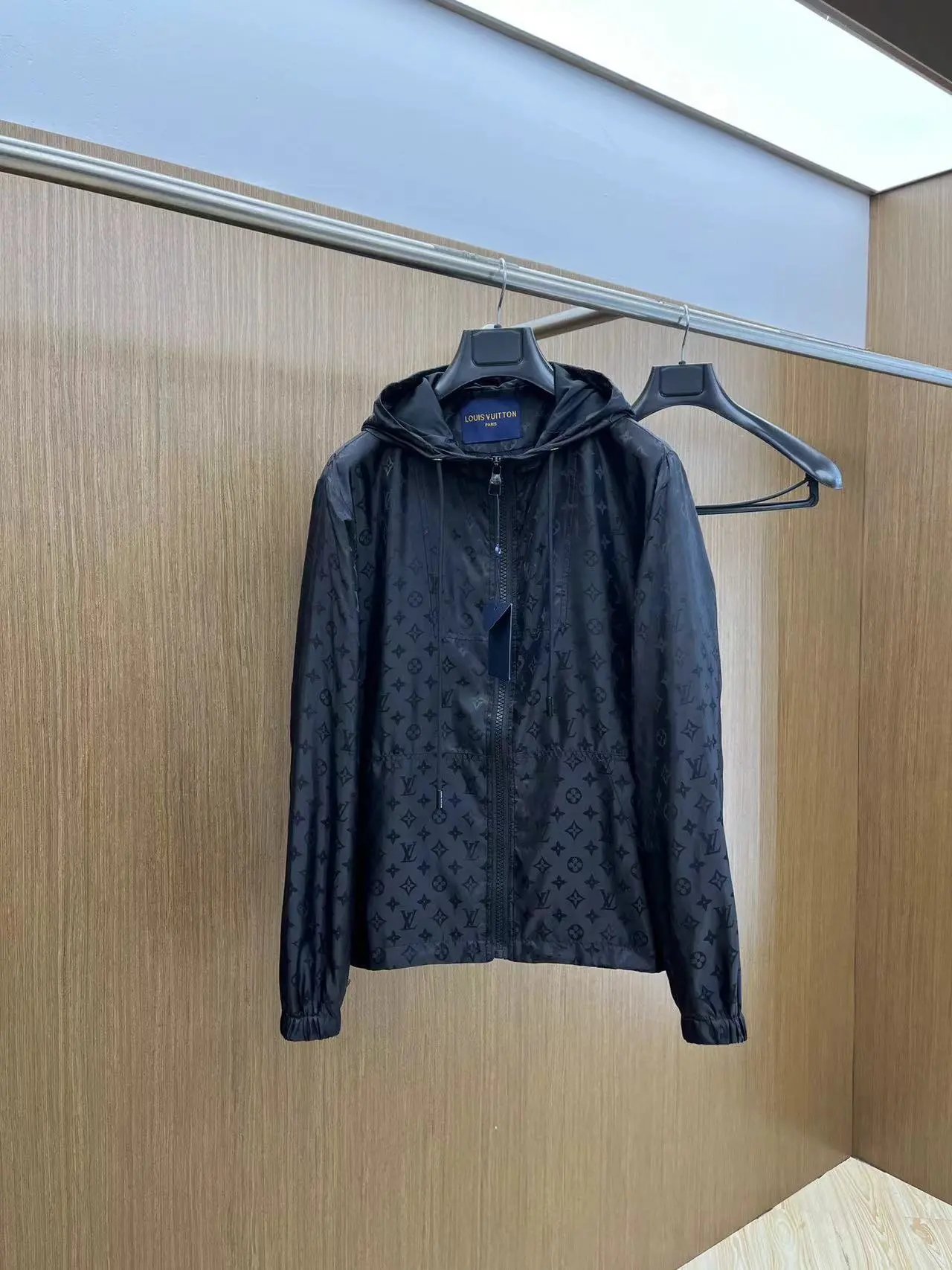 lll冲锋衣服 - 134462