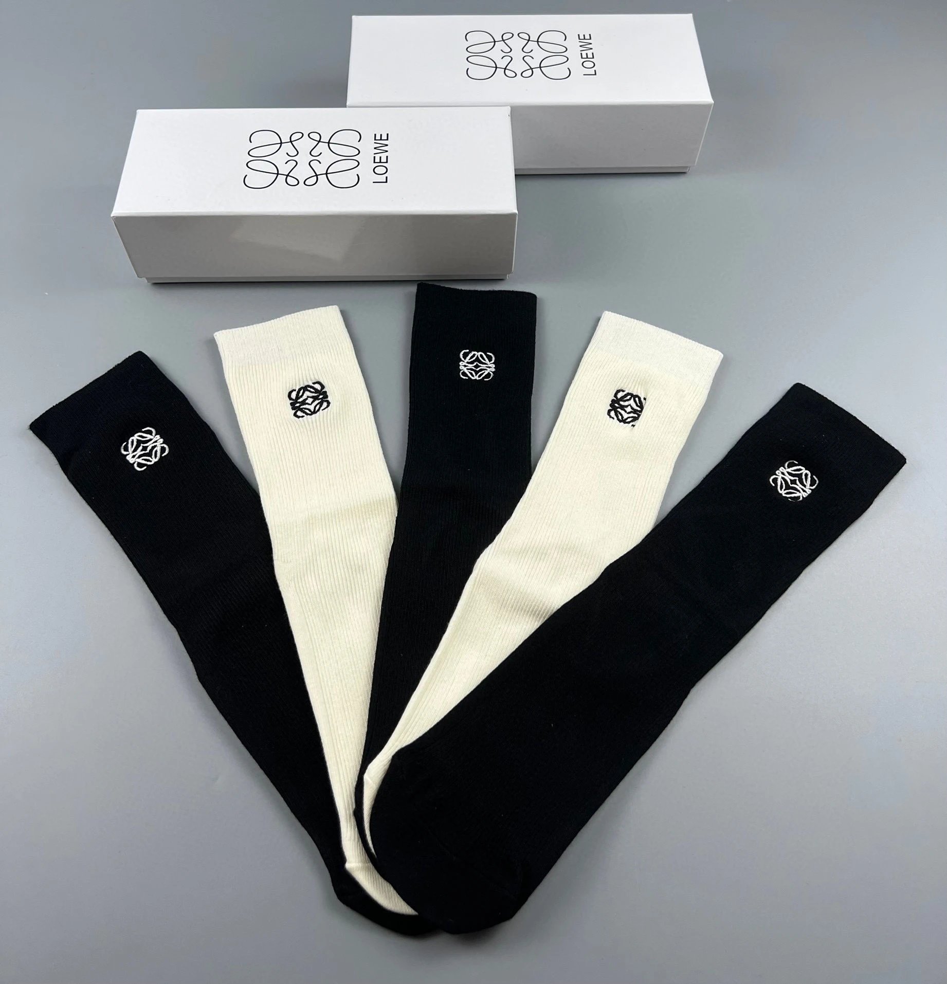 Louis Vuitton Fendi... Socks