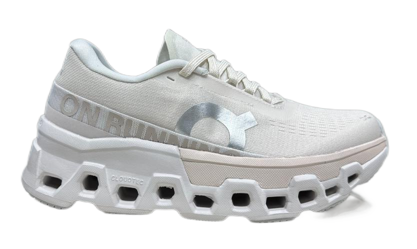 On Cloudmonster Hyper