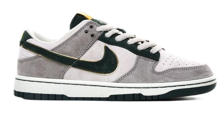 Nike SB Dunk Low