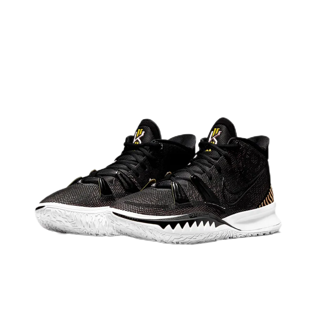 Nike Kyrie 7