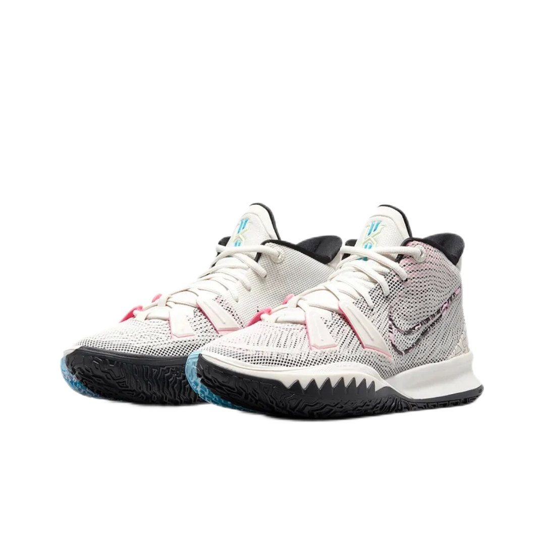 Nike Kyrie 7