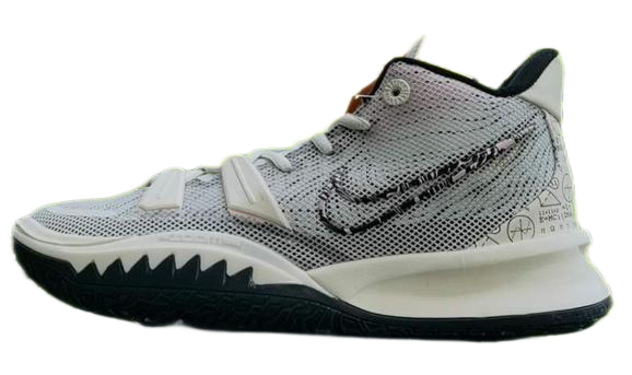 Nike Kyrie 7