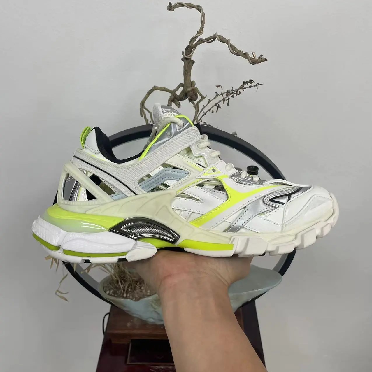Balenciaga 4 photo 4