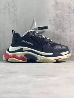 thumbnail for Bale*nciaga Triple(what*app: +8619105043580)