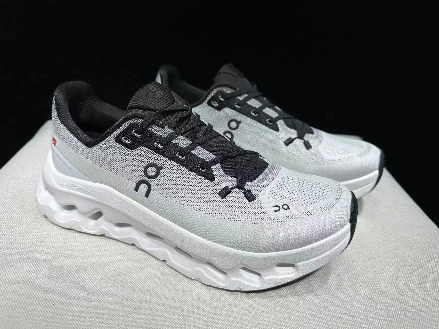 Gradient White