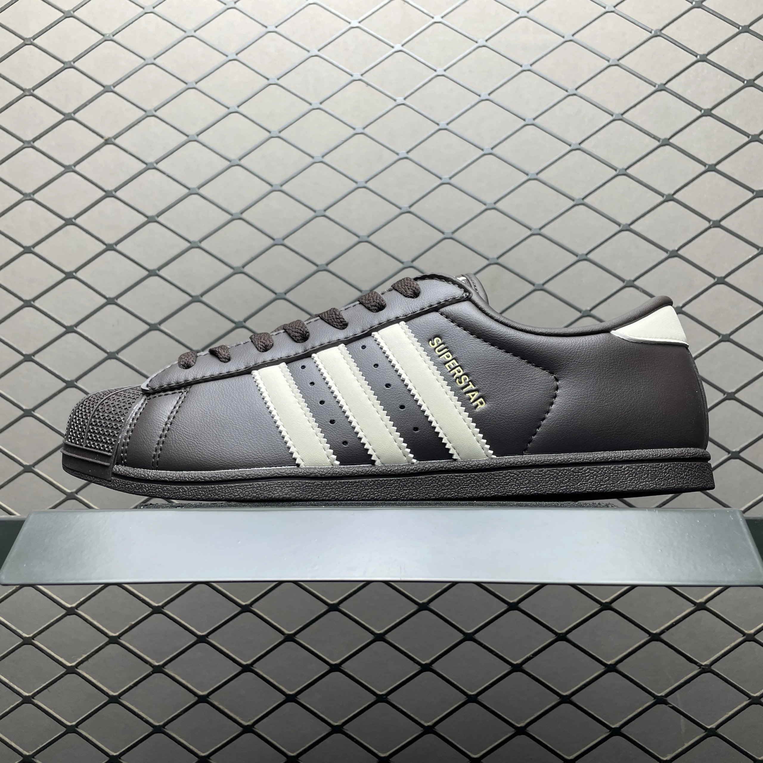 Adidas Superstar photo 5