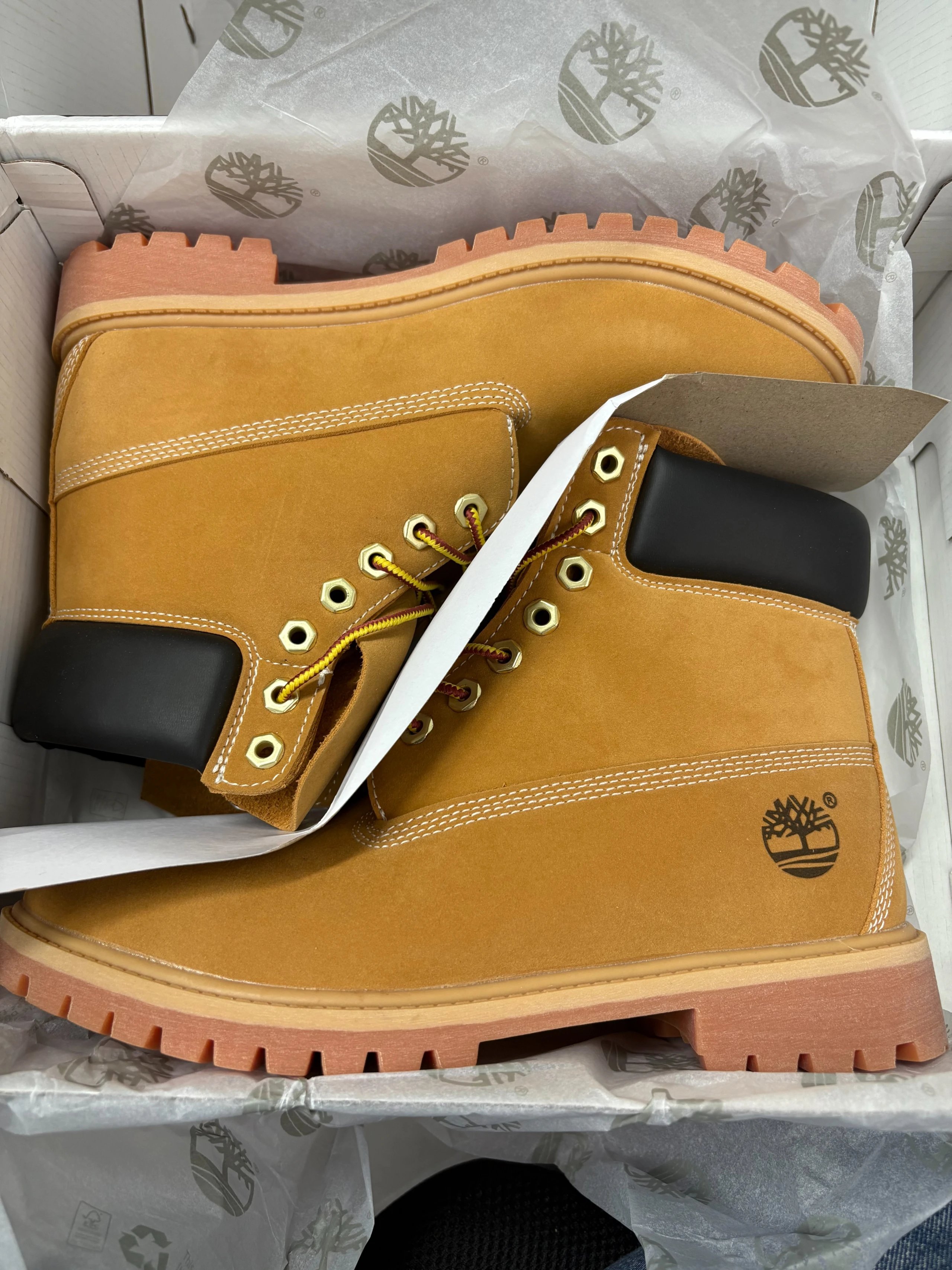 Timberland 6-Inch Premium Boot Waterproof Nubuck Wheat