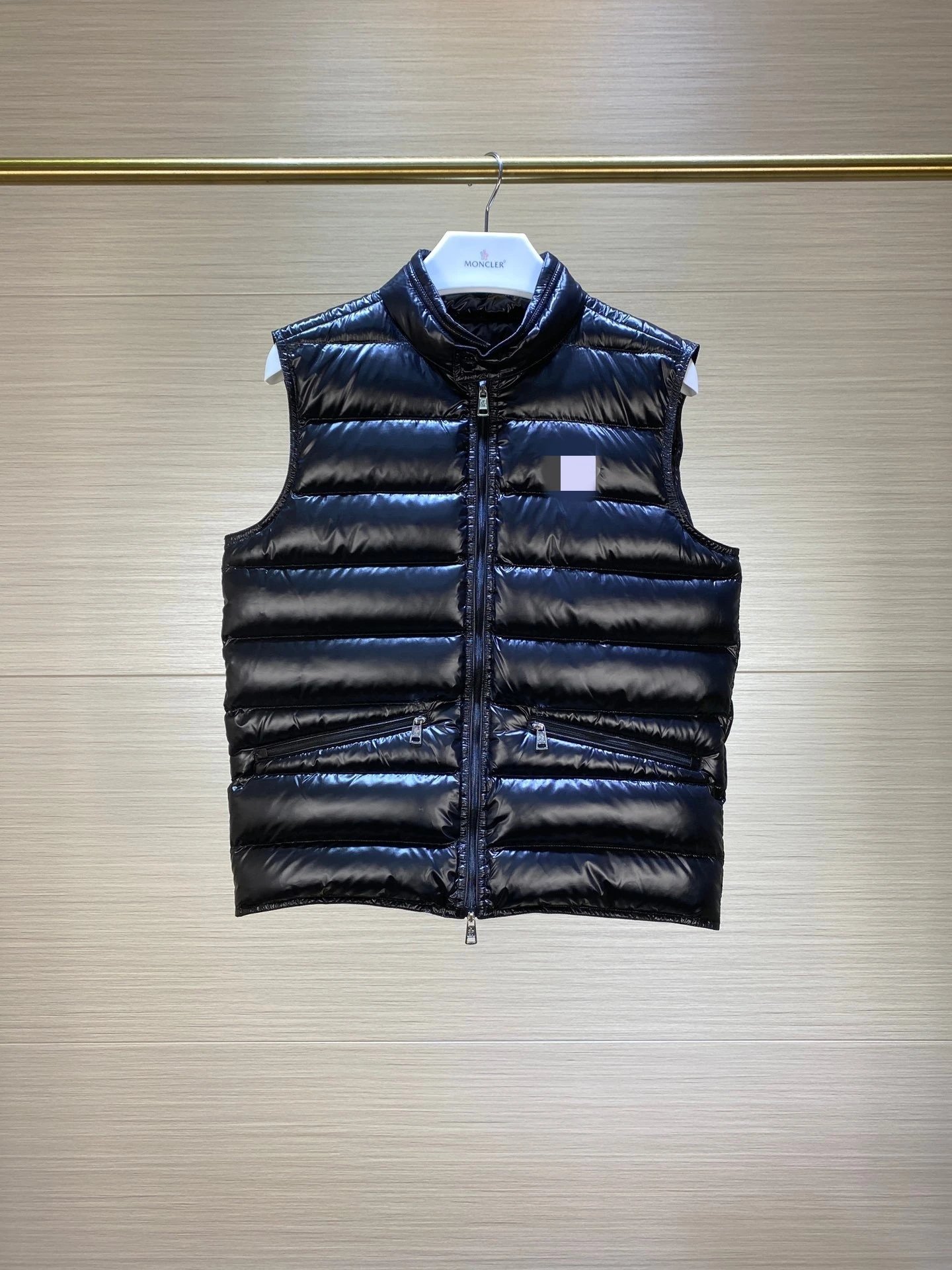 Vest photo 3