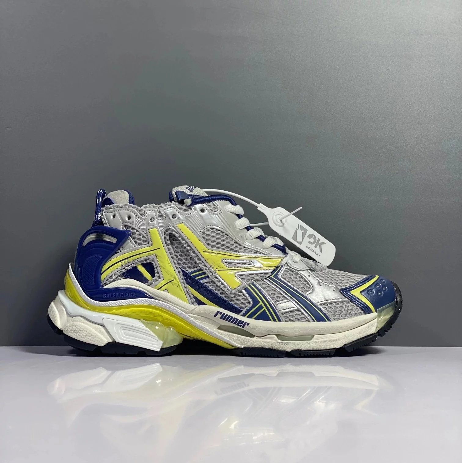 Fluorescent Yellow Blue