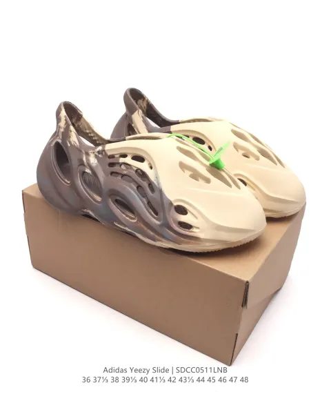 Adidas Yeezy Slide Bone Sneakers - 21