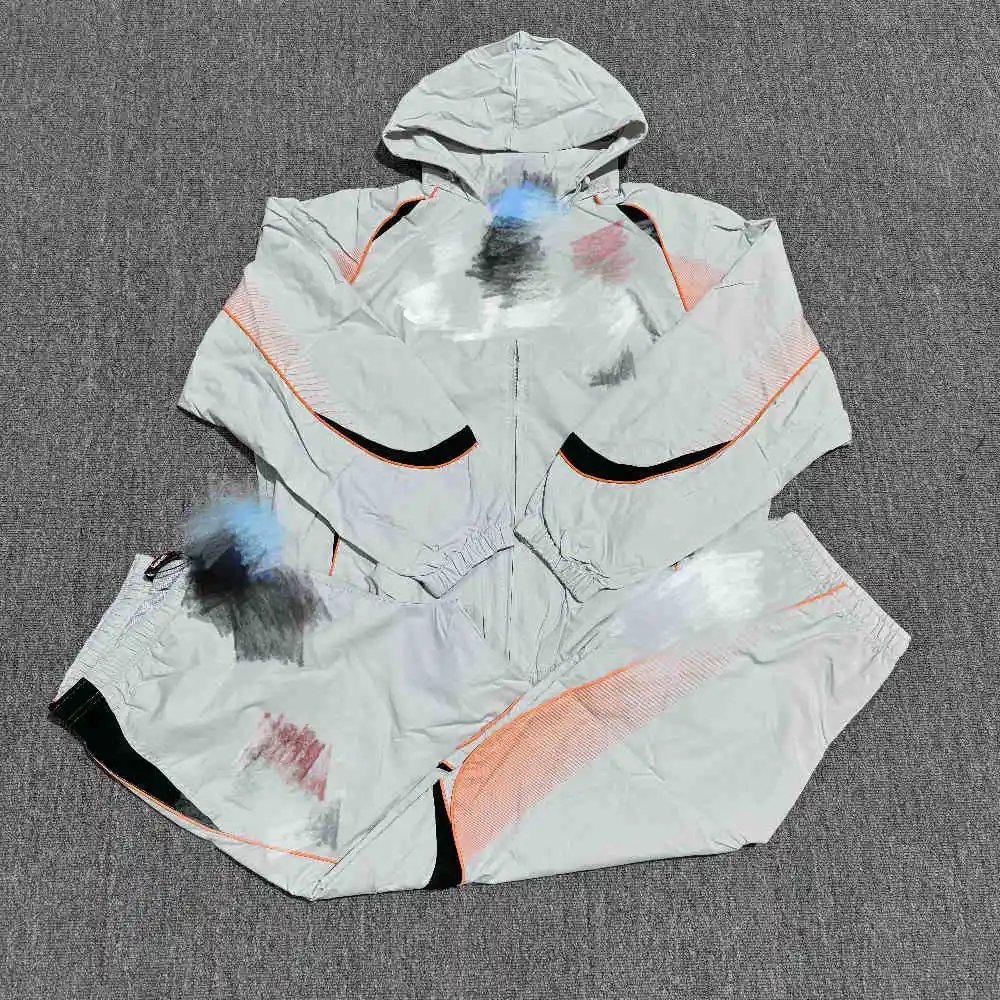 Three-Color Trench Coat (White) Suit