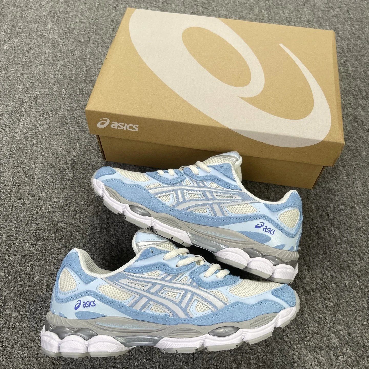 PE Version AS NYC White Gray Blue 1203A383-107