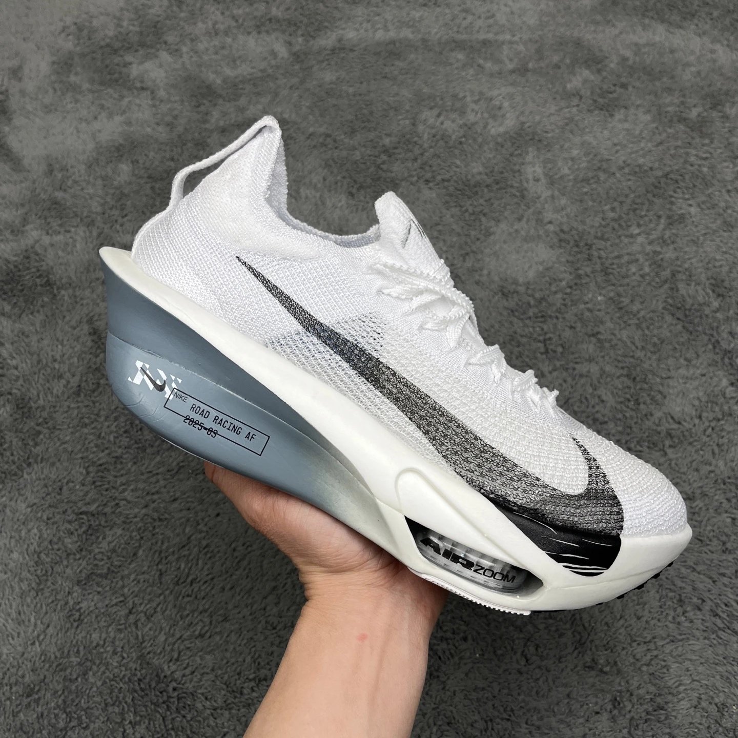 X Version Zoom Alphafly 3 White/Black FD8315-102