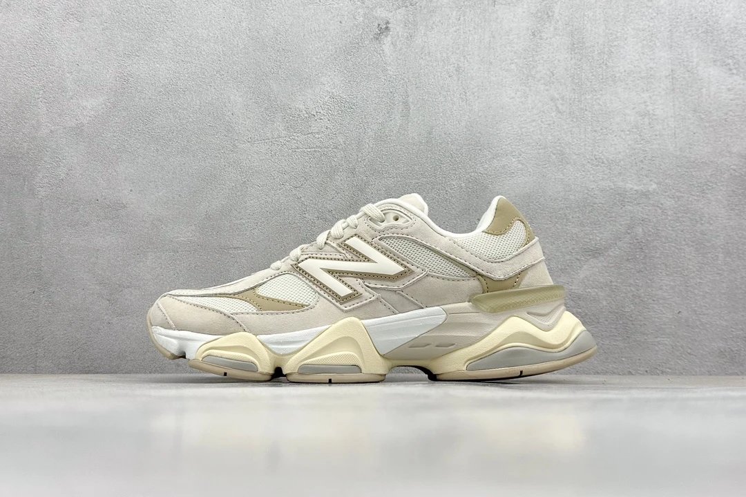 M Batch Beige U9060JAM