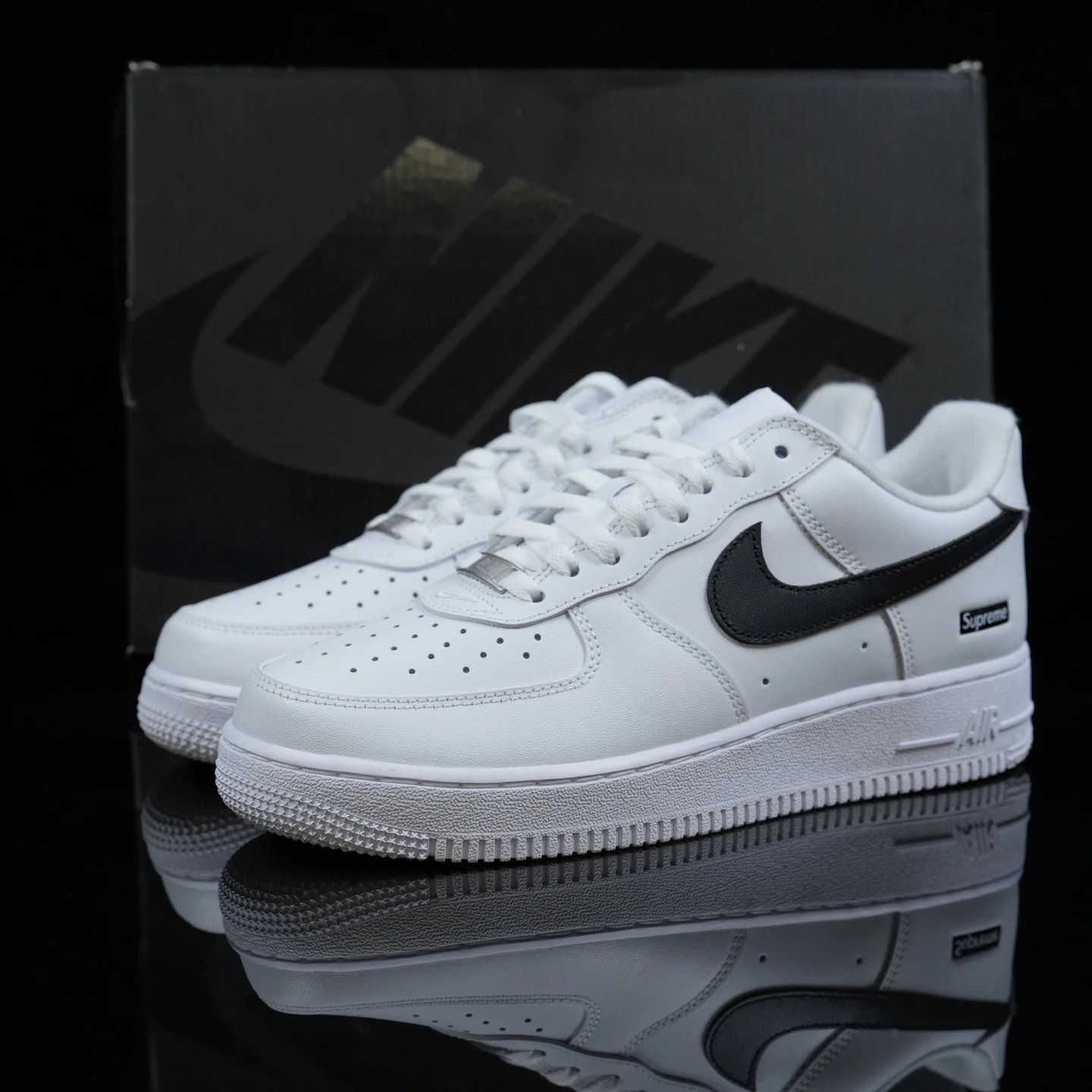 CU9225-102 White