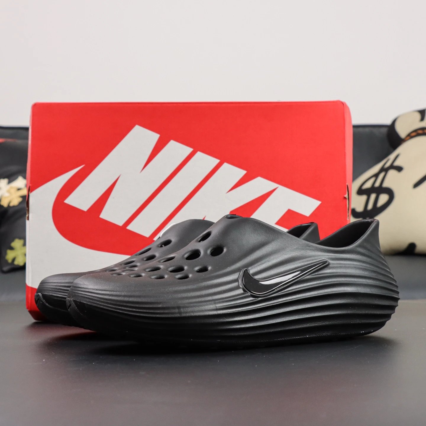 【 HV5060-001 】 Black