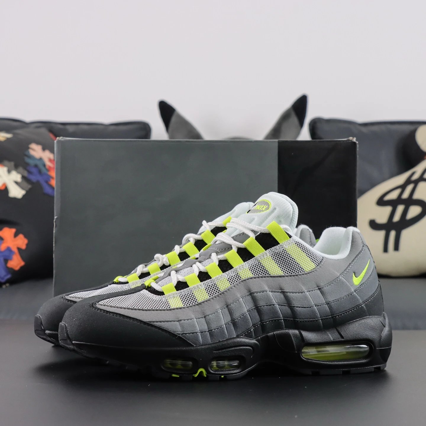 [CT1689-001] Grey Green