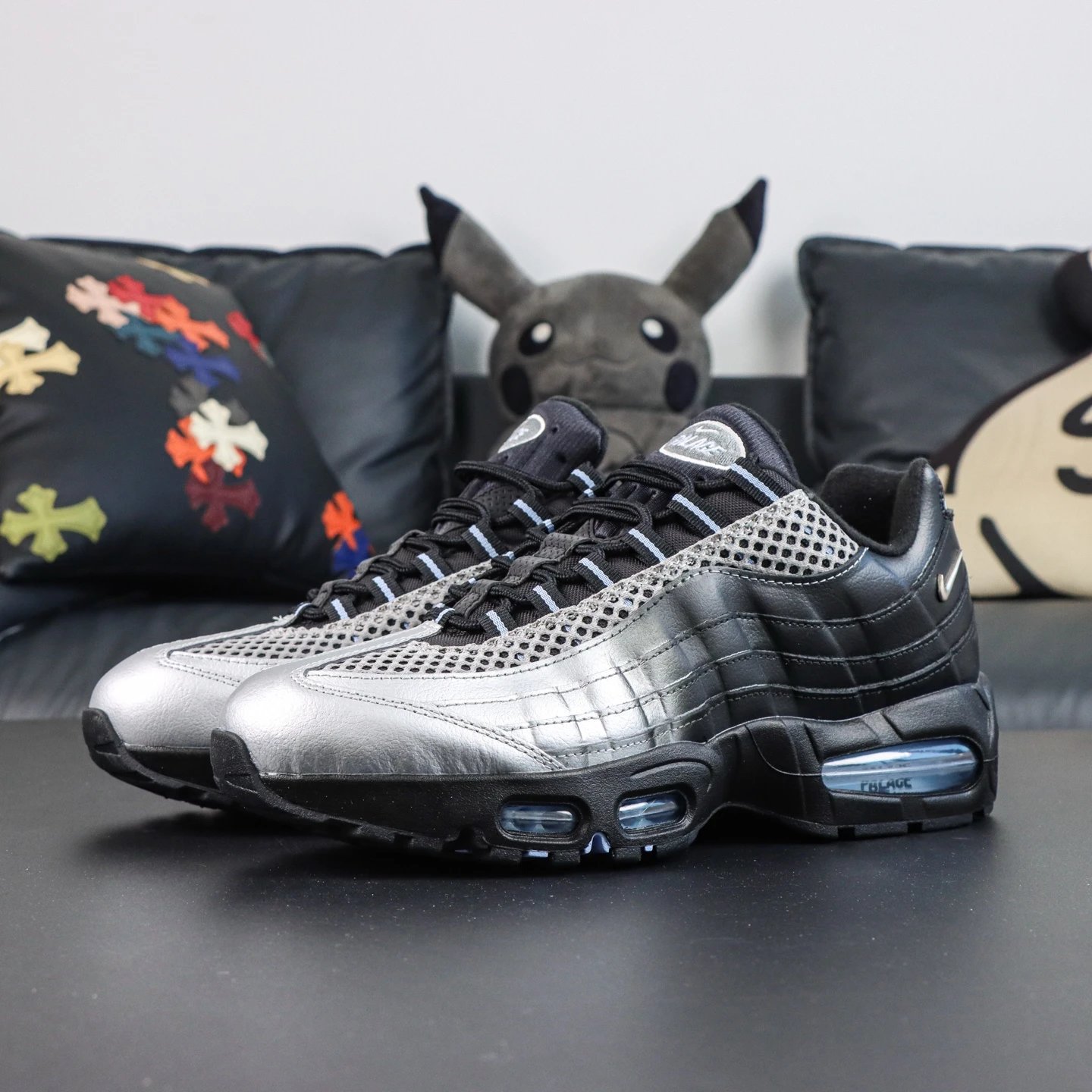 IQ7708-095 Silver Black
