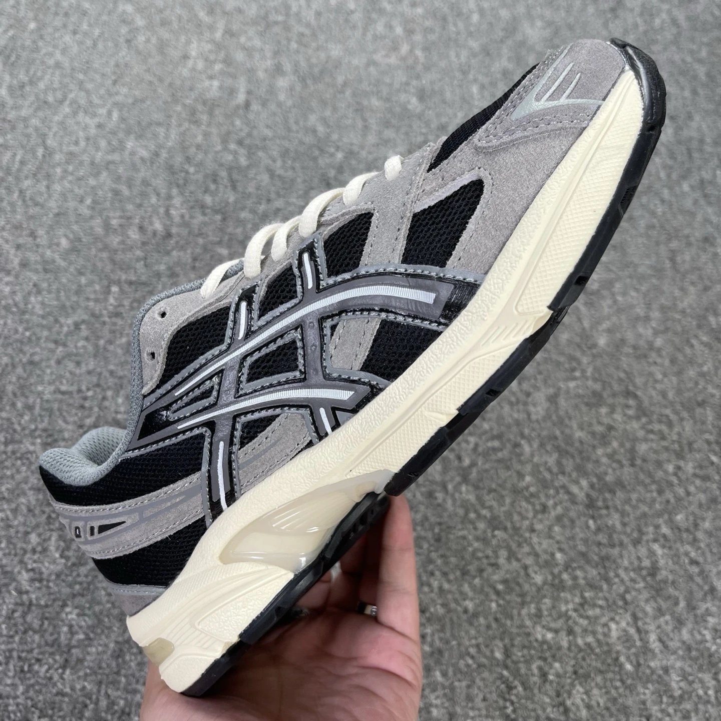 black-gray