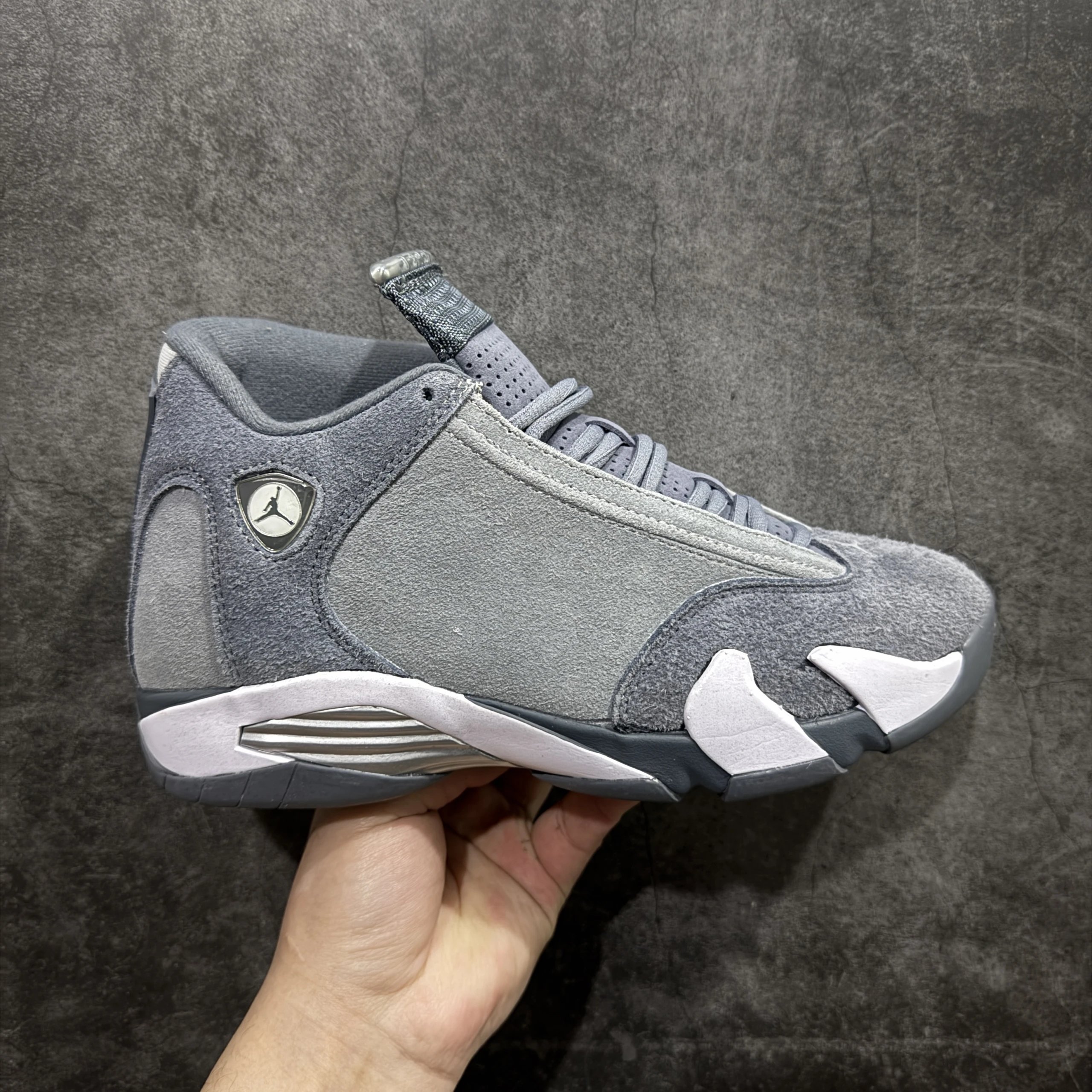 Gray/White