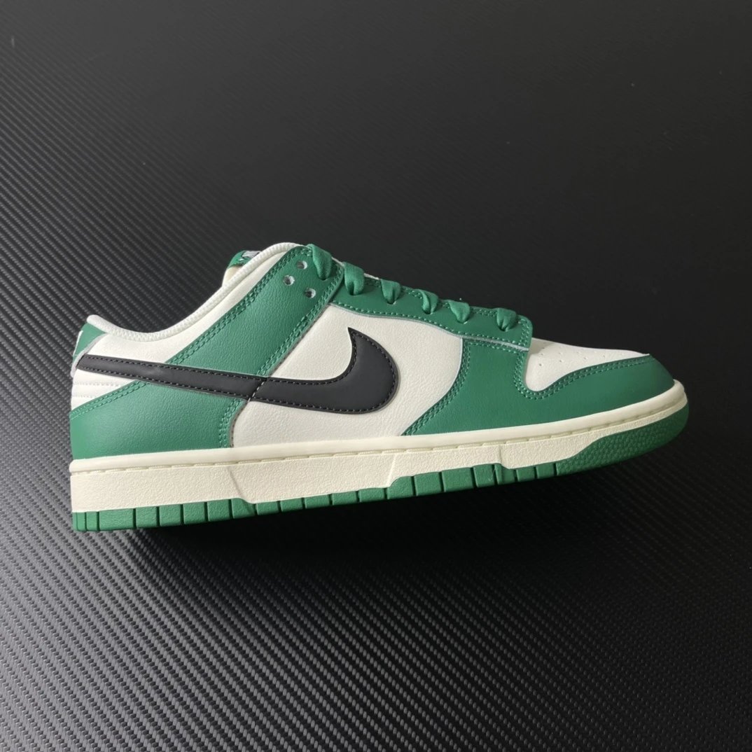 White/Green Lottery DR9654-100