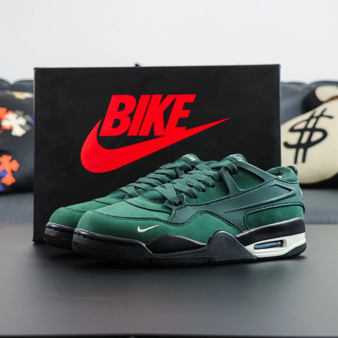 HF4334-300 Green