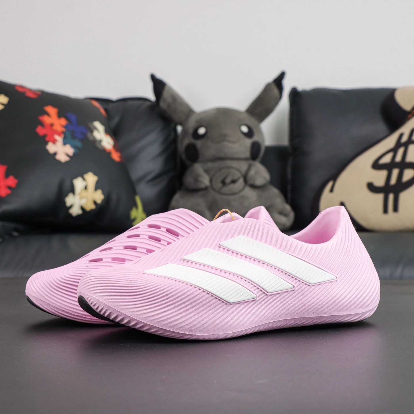All inclusive pink