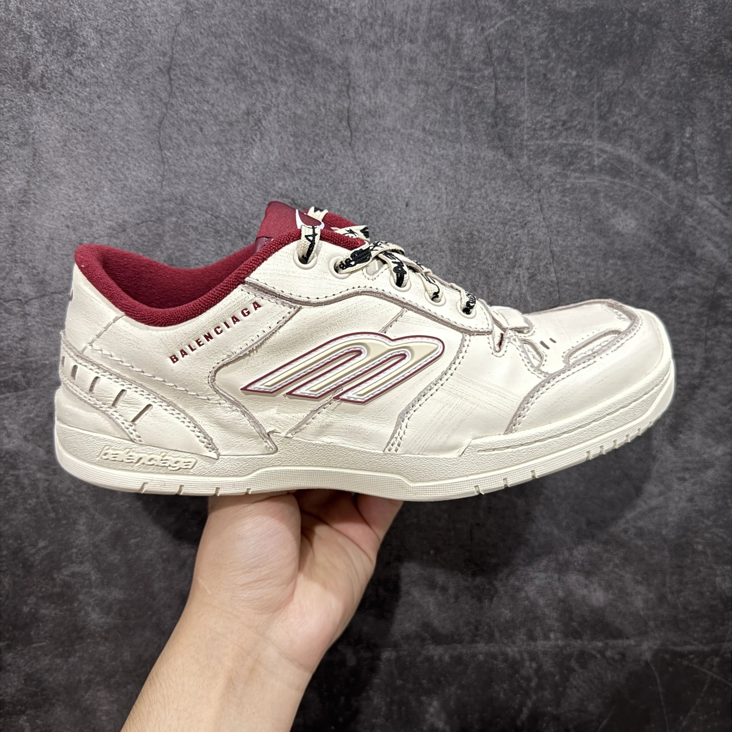 18th generation white and red