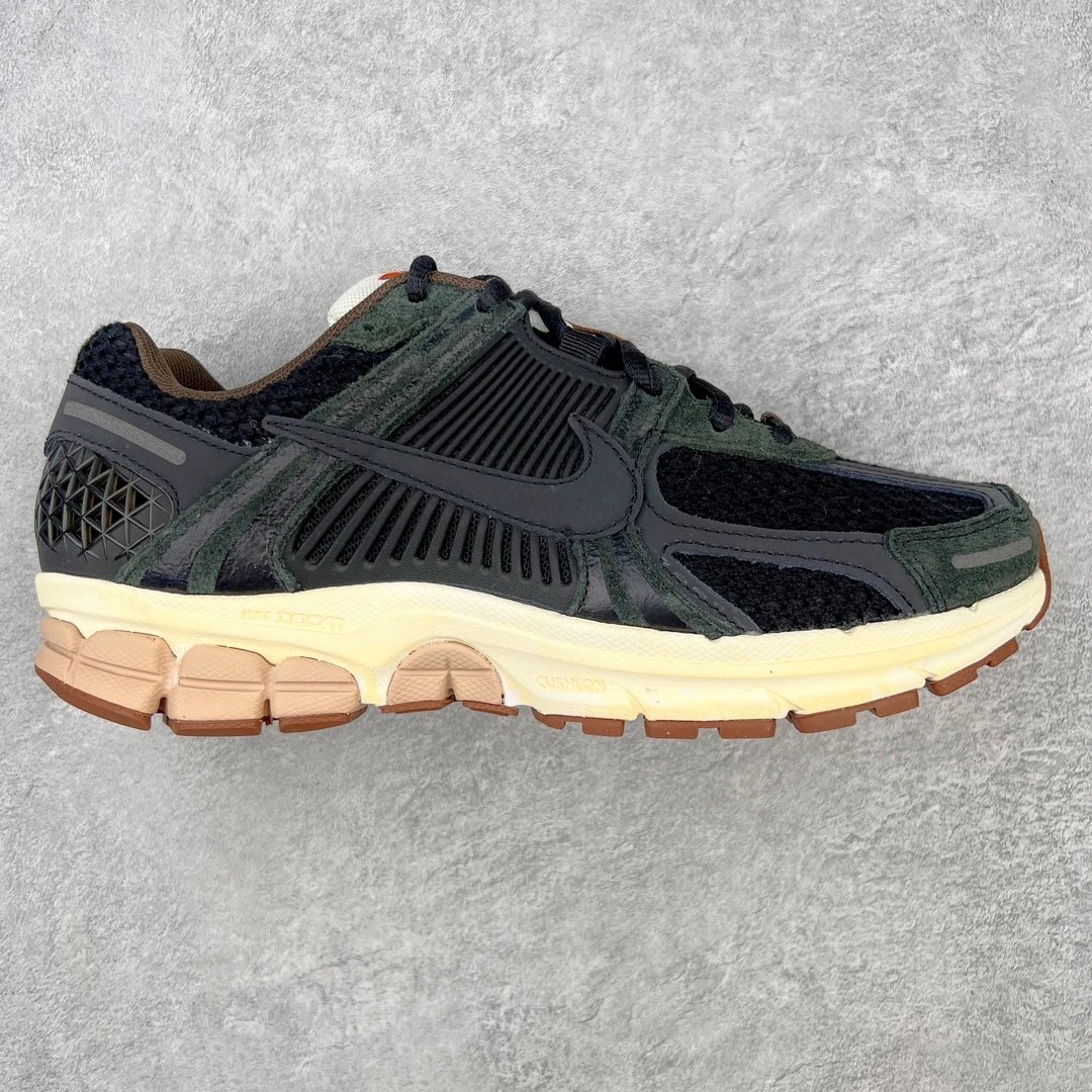 FD0533-010 Black Green