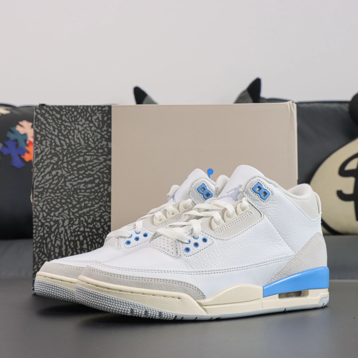 RN AJ3 White Blue