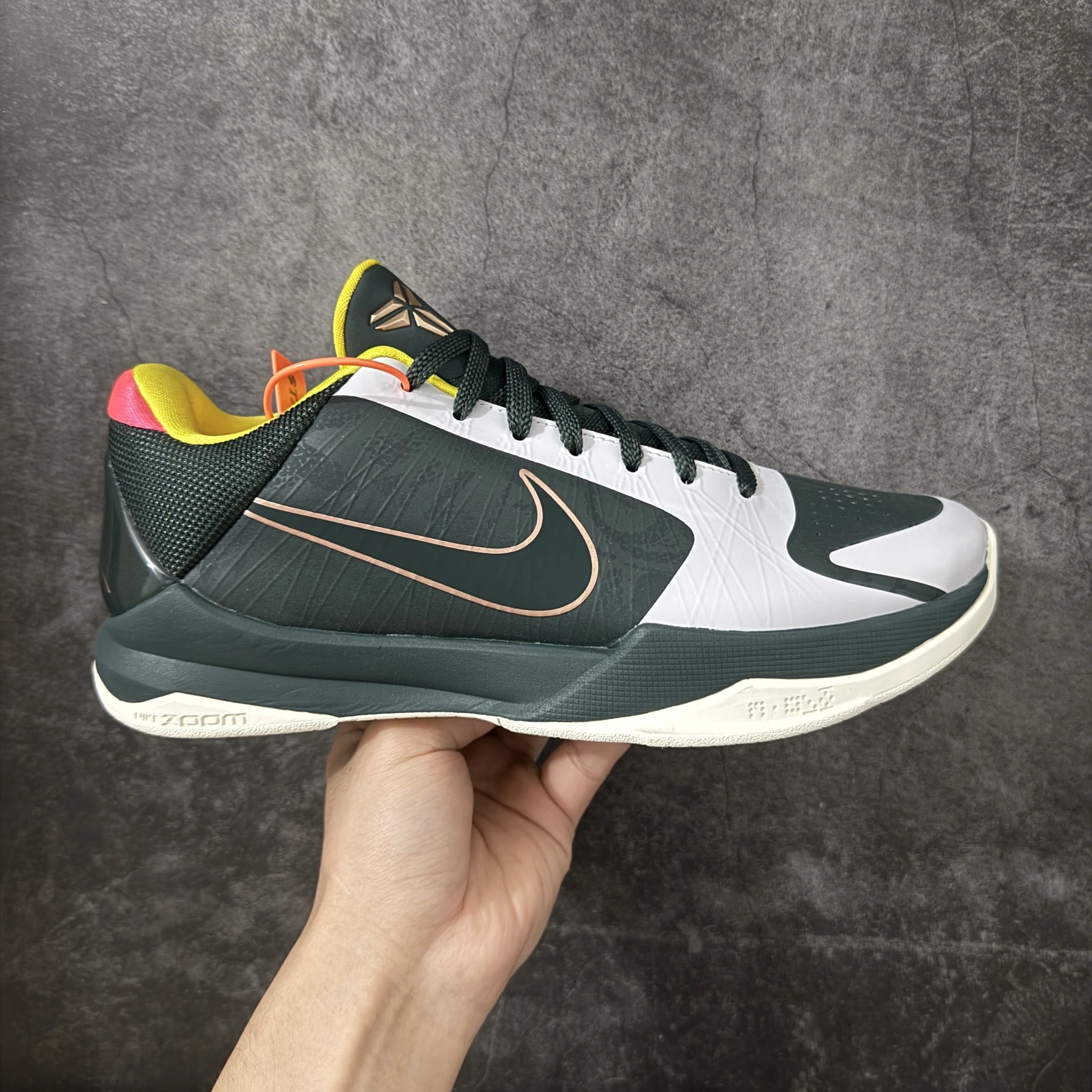 CD4991-300 Grayish Green
