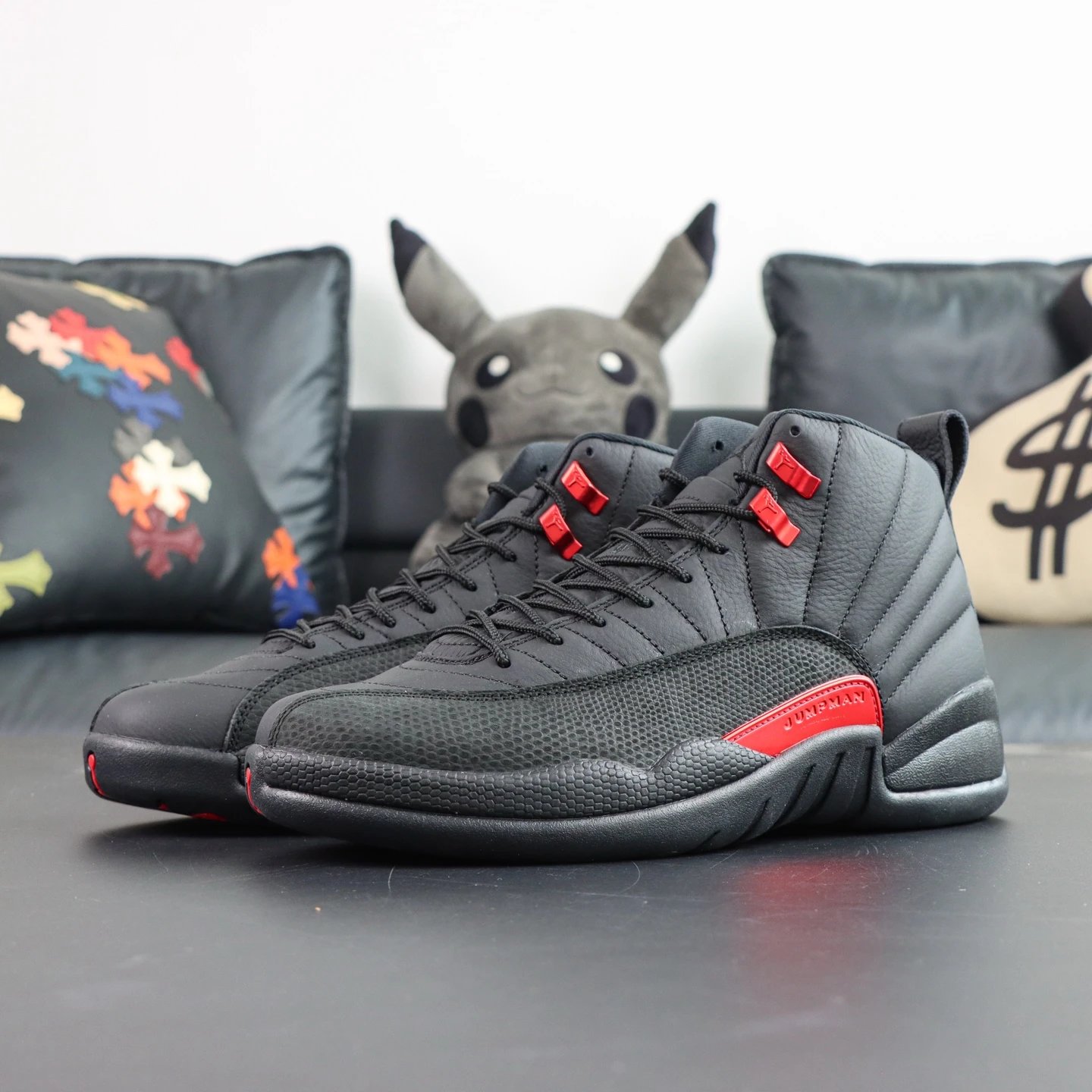 CT8013-003 Black Red