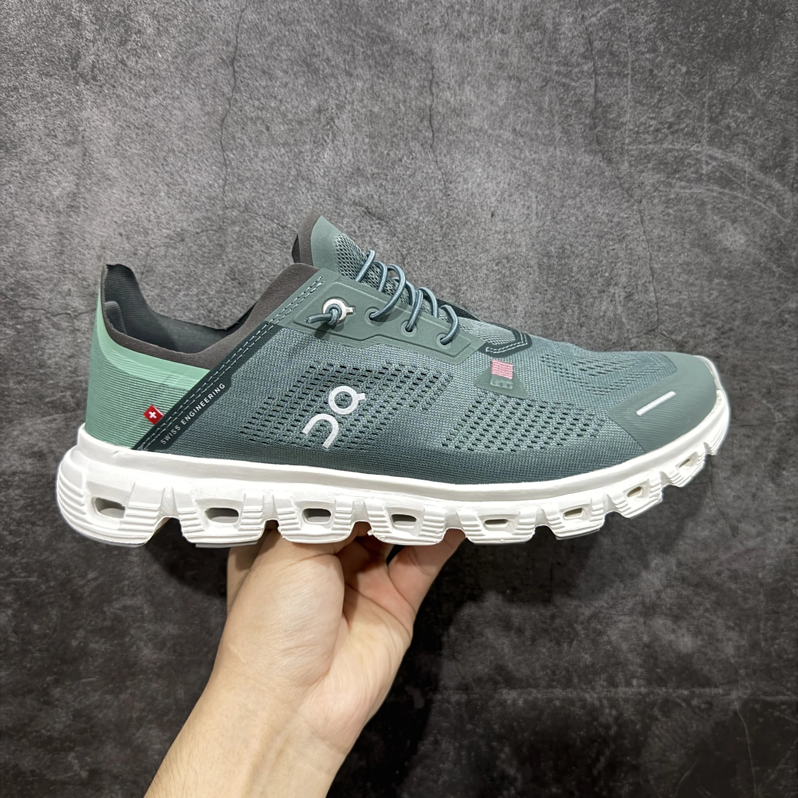 Cloud6 Military Green