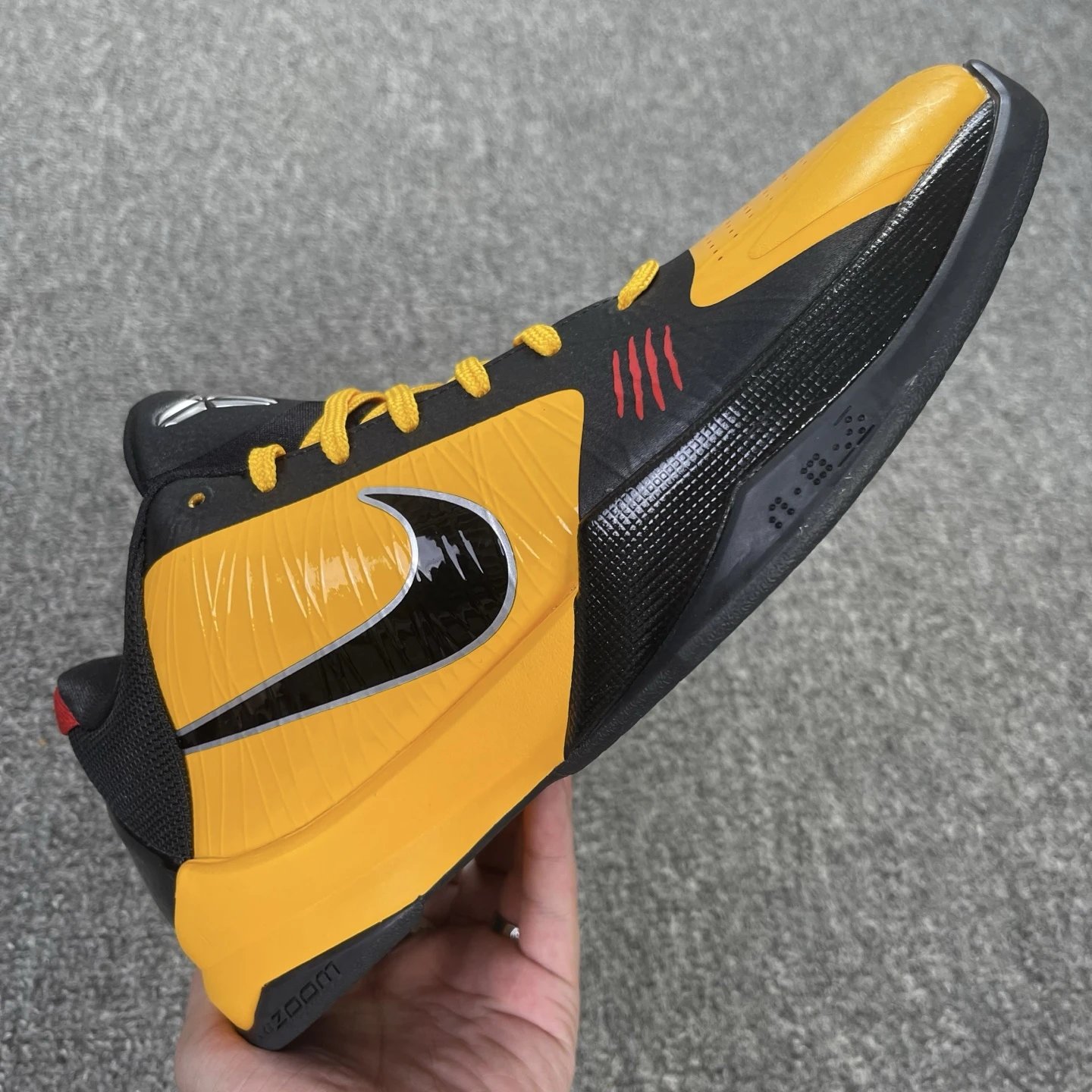CD4991-700 Yellow Dragon