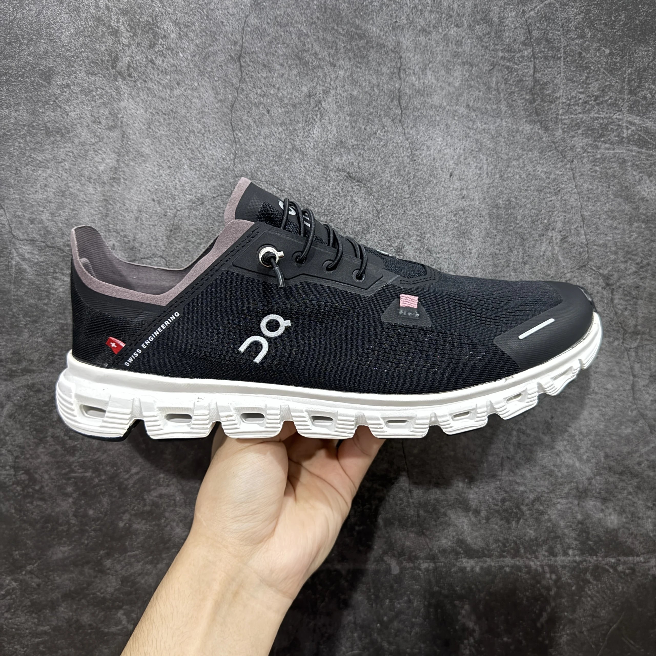 Cloud6 Black