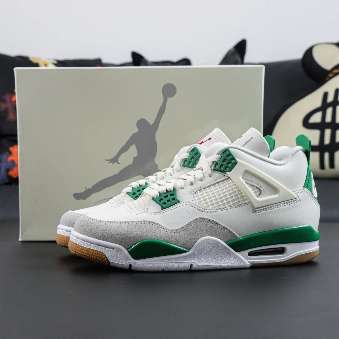 SB White Green DR5415-103