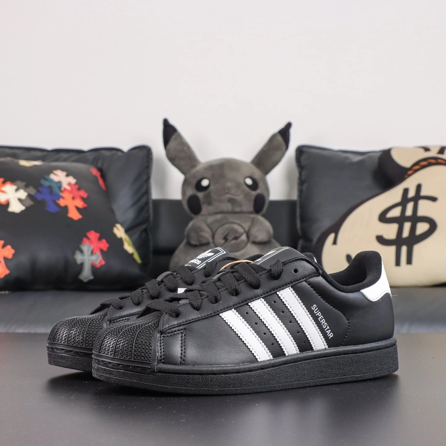 JI0079 Black