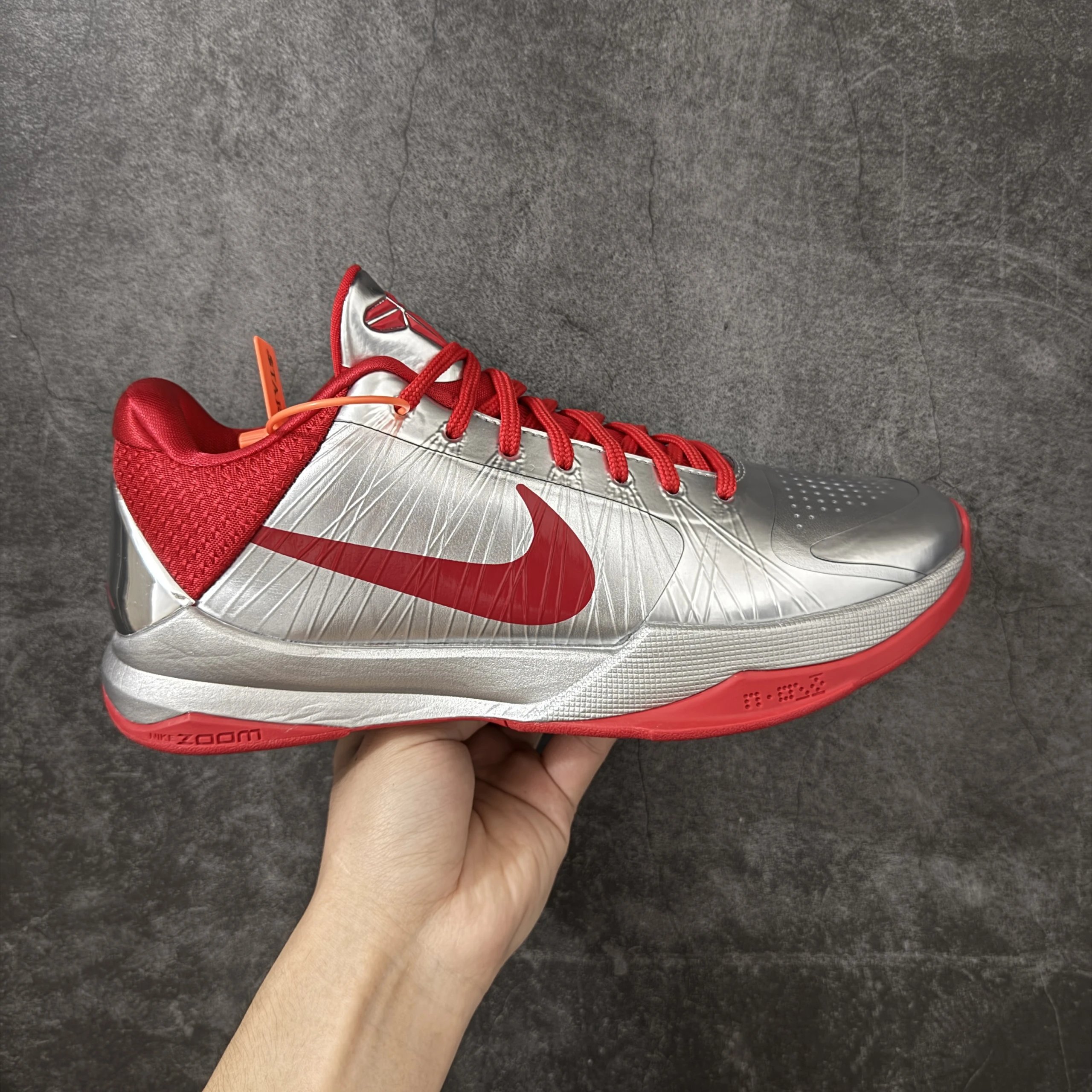 IV2712-001 Silver Red