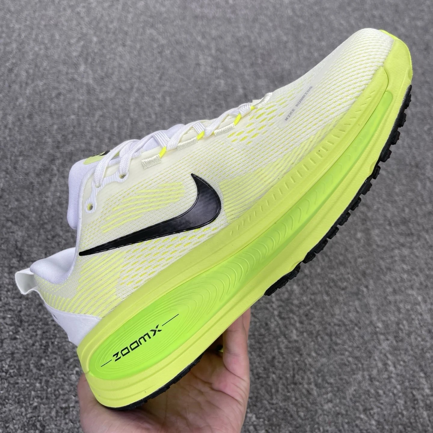 HM6804-102 Fluorescent Green