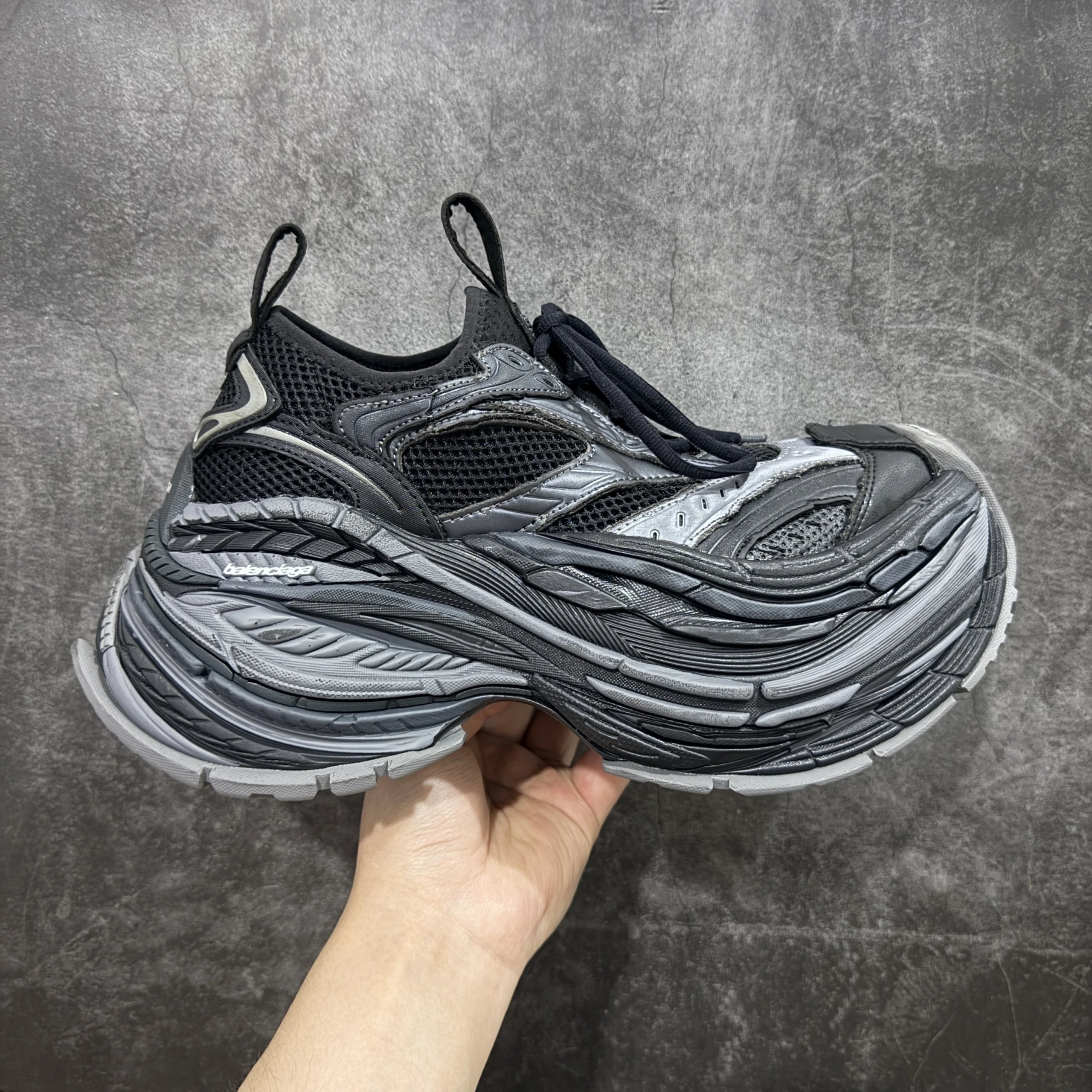 17th generation black gray