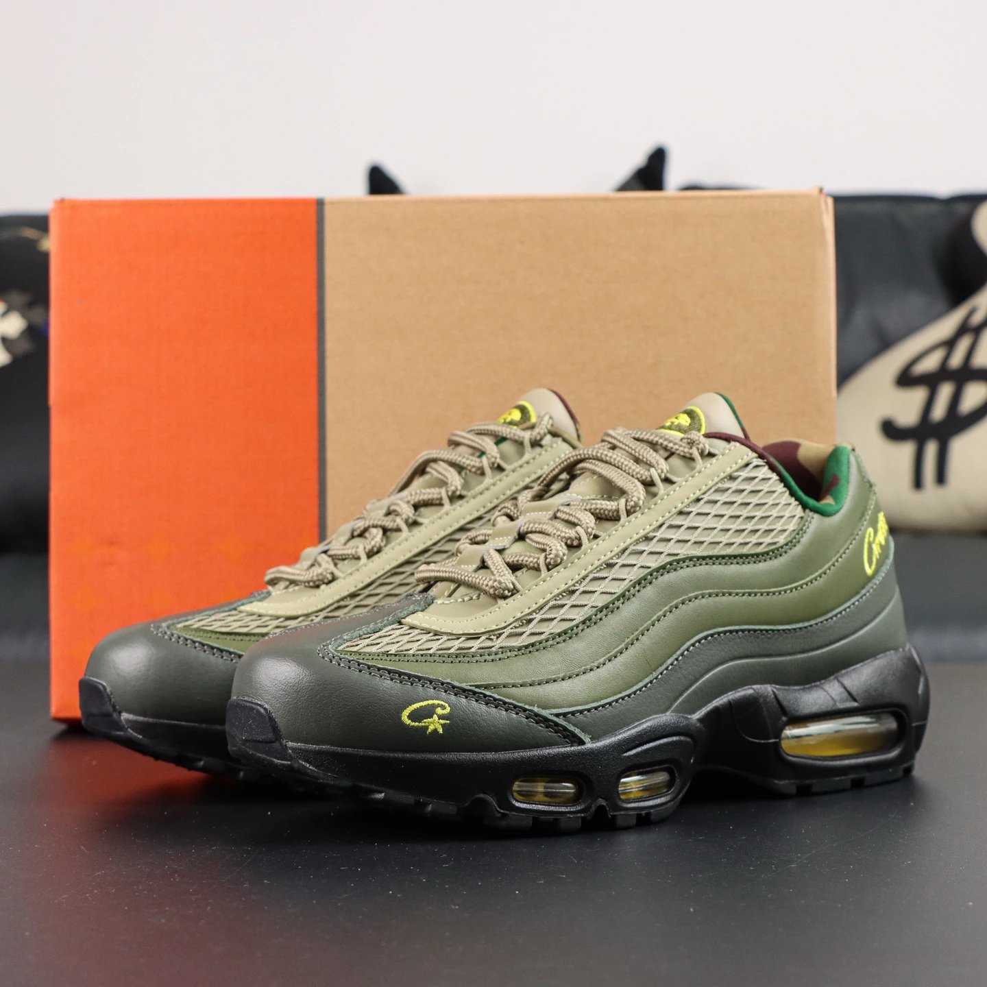 FB2709-300 Olive Green