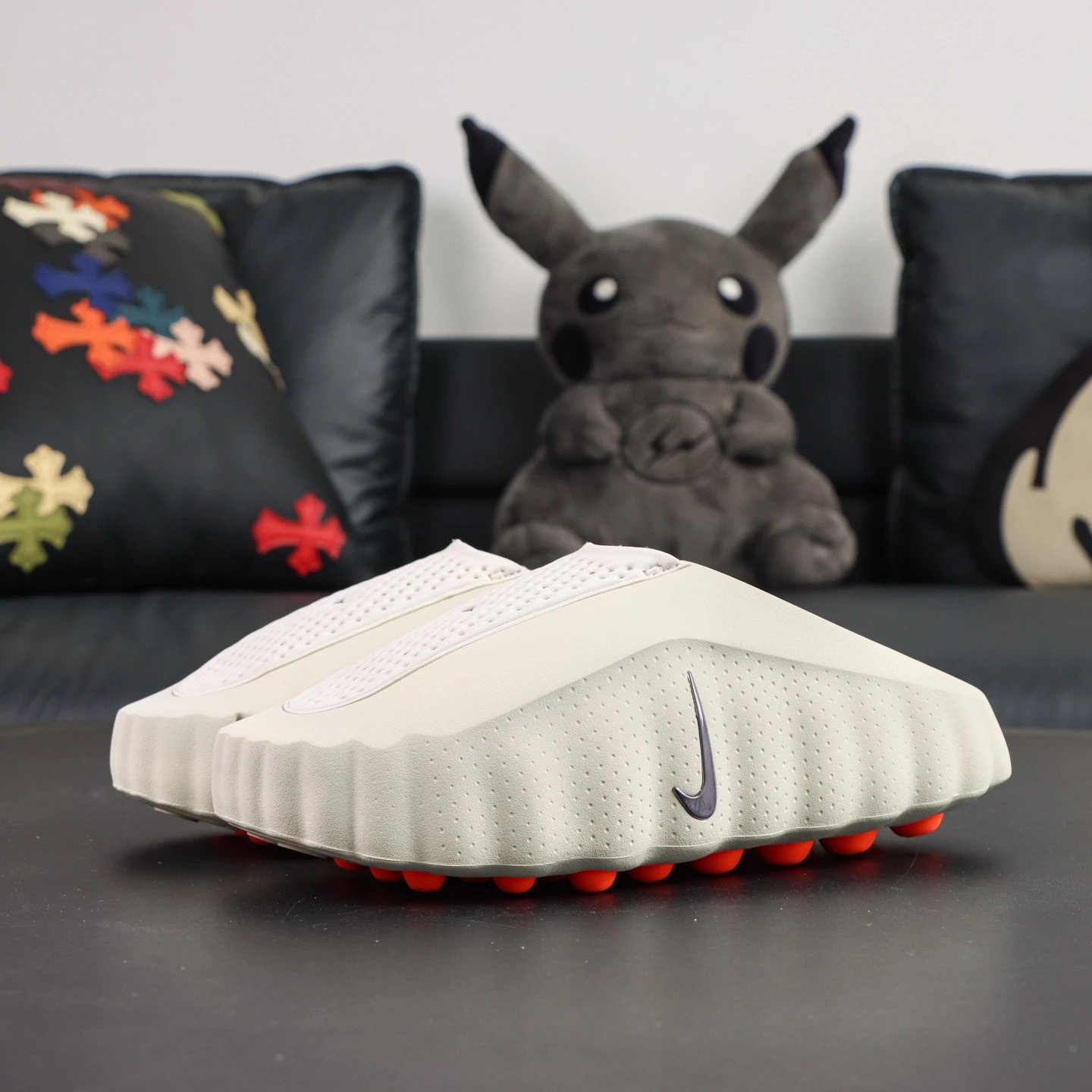 HQ4307-002 Beige