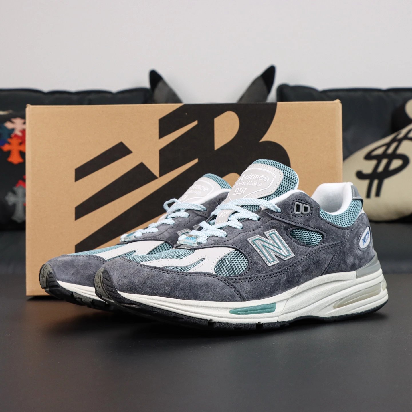 U991KH2 Gray Blue