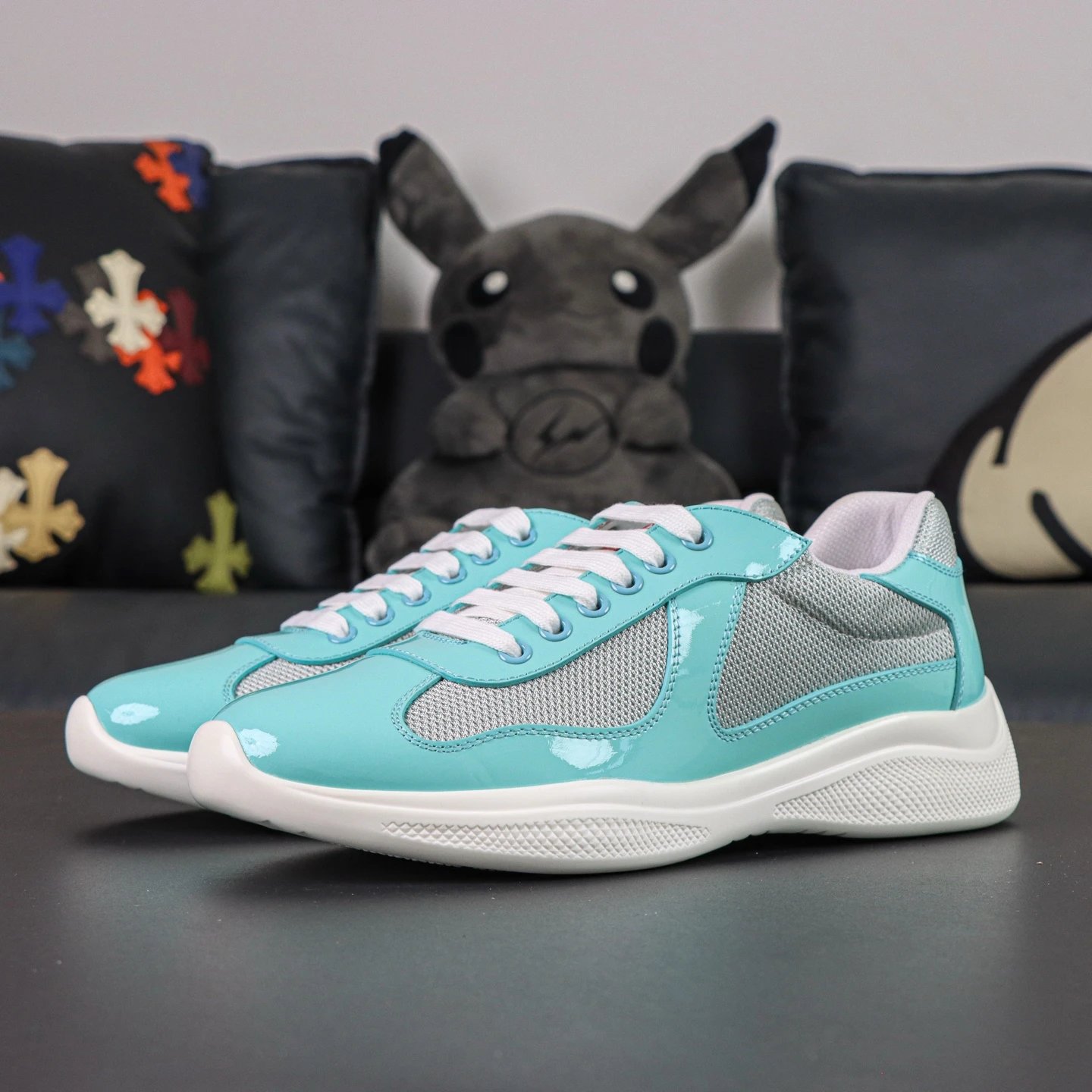 Glossy Light Blue